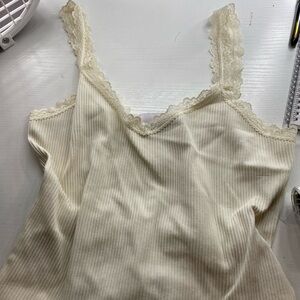 Lace tank top cream